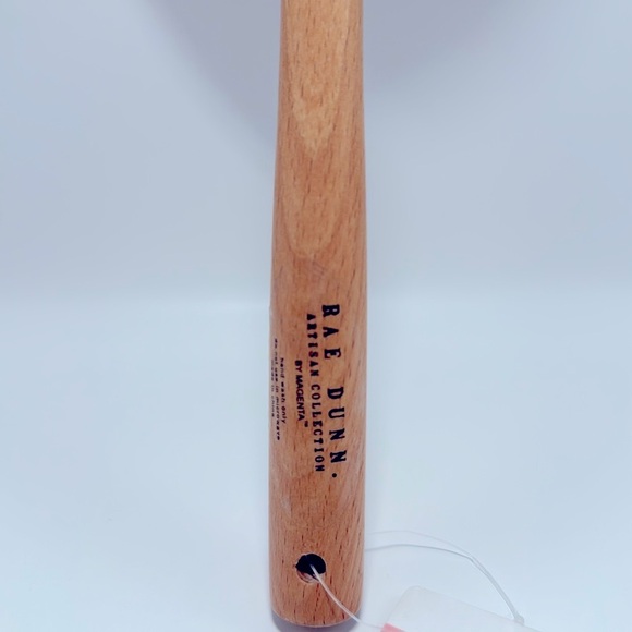 ❗️RAE DUNN LOVE PINK VALENTINES DAY SILICONE SPATULA & COOKIE CUTTER SET - Picture 6 of 6